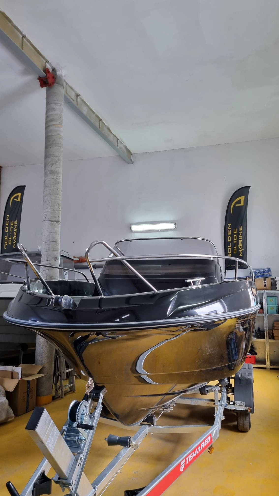 Hybrid 626 - Z bliska